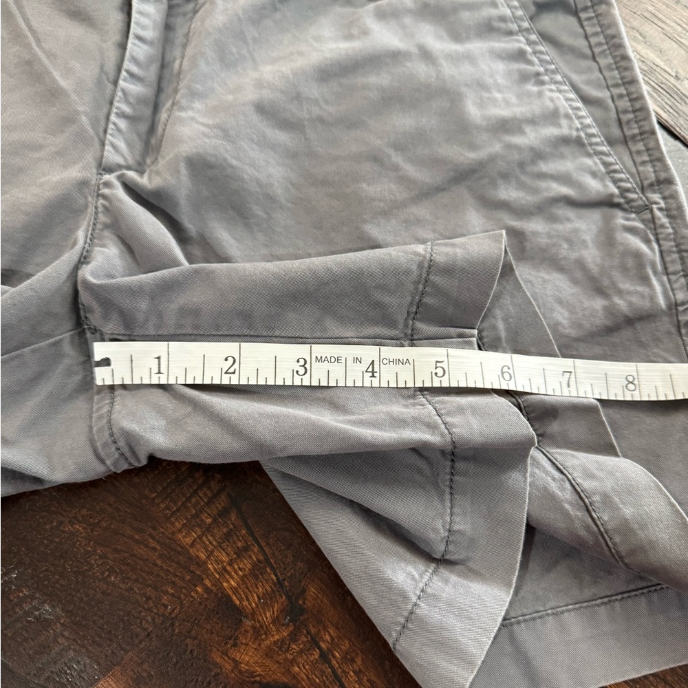 Ann Taylor LOFT Gray Casual Shorts Size 2 - Picture 3 of 15